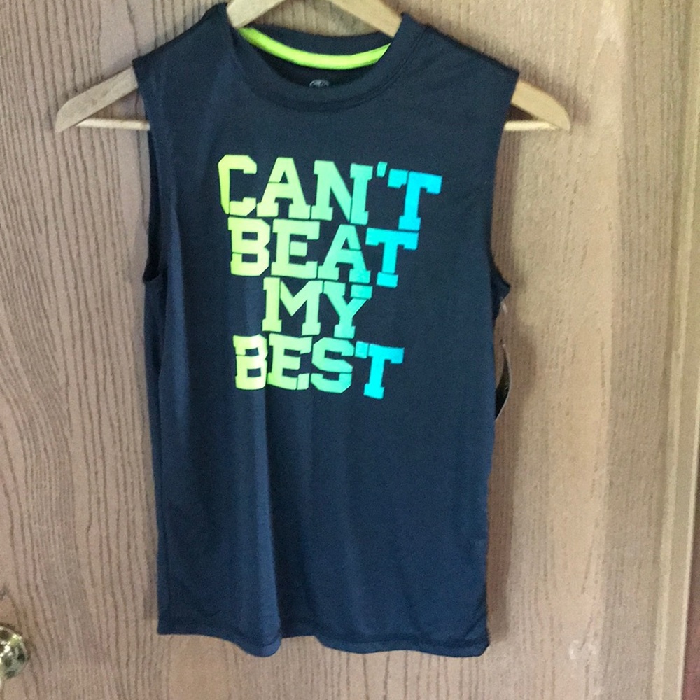 Boys large performance active tee